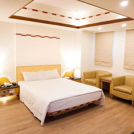 Kao Yuan Hotel - Zhong Zheng Taichung Exterior photo