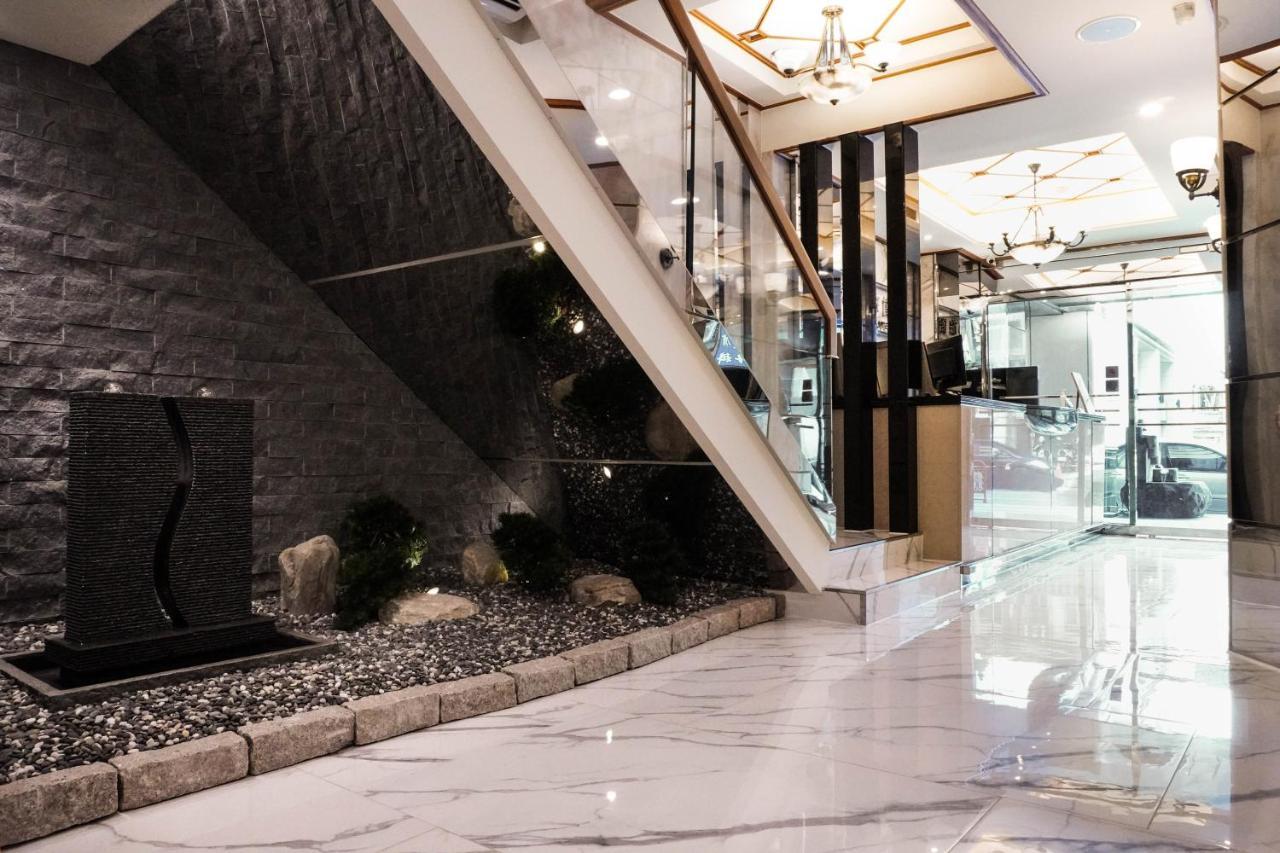 Kao Yuan Hotel - Zhong Zheng Taichung Exterior photo