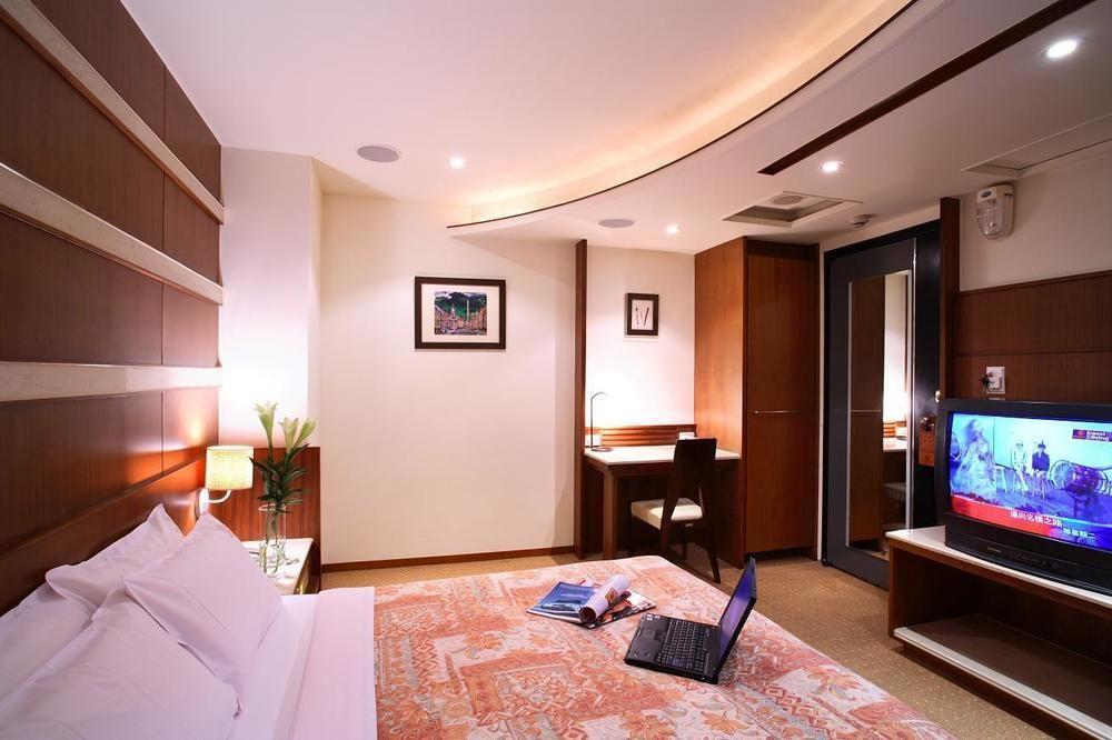 Kao Yuan Hotel - Zhong Zheng Taichung Exterior photo