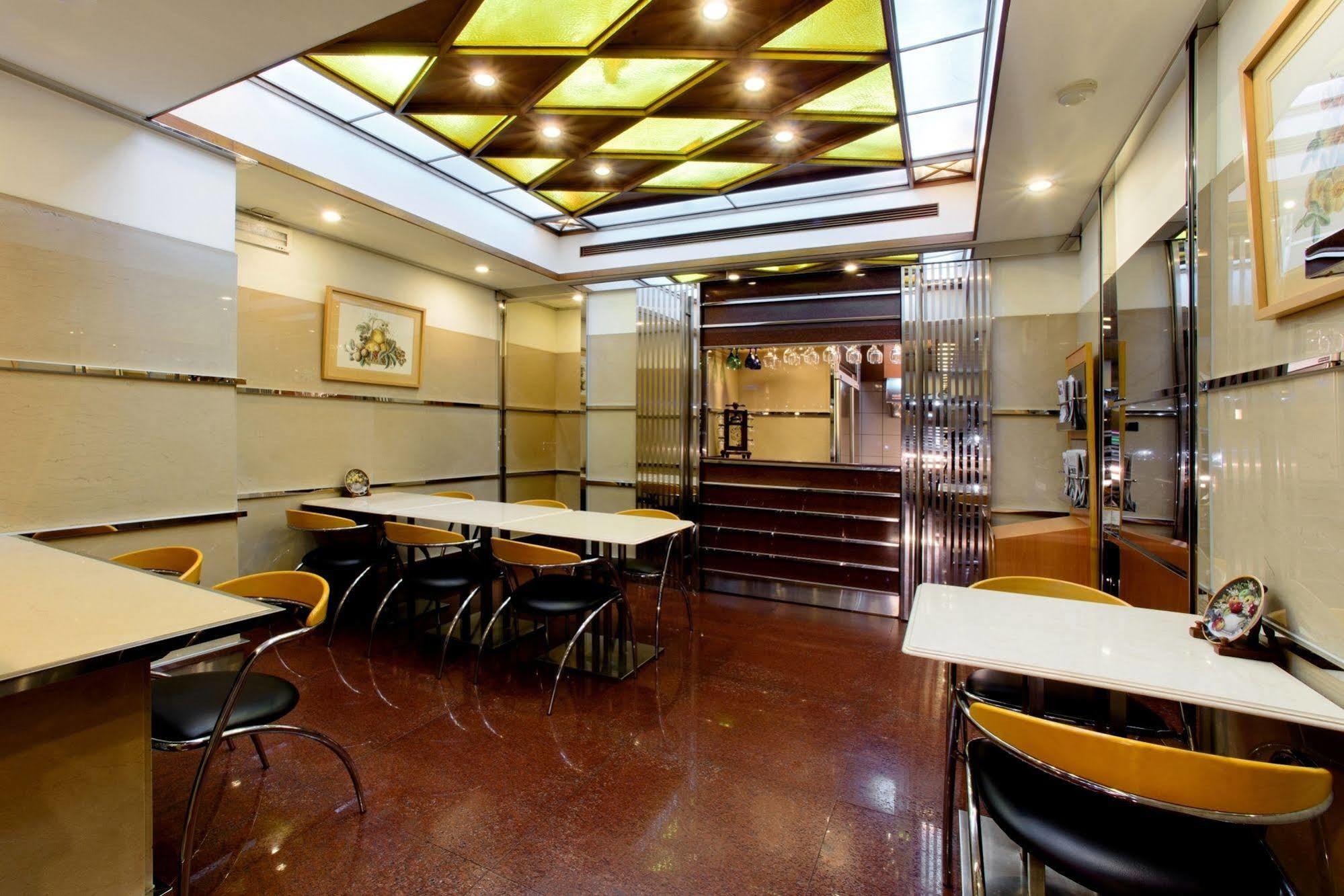 Kao Yuan Hotel - Zhong Zheng Taichung Exterior photo